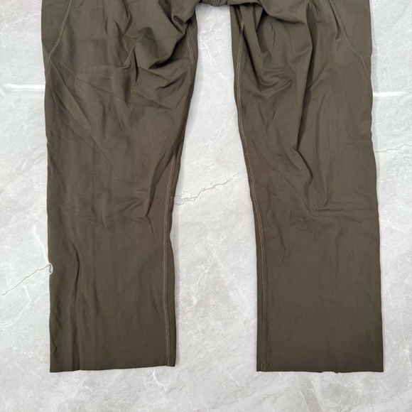 Women’s Lululemon Fast & Free Crop II Nulux 19" Leggings With Pockets Size 6 - Picture 14 of 16